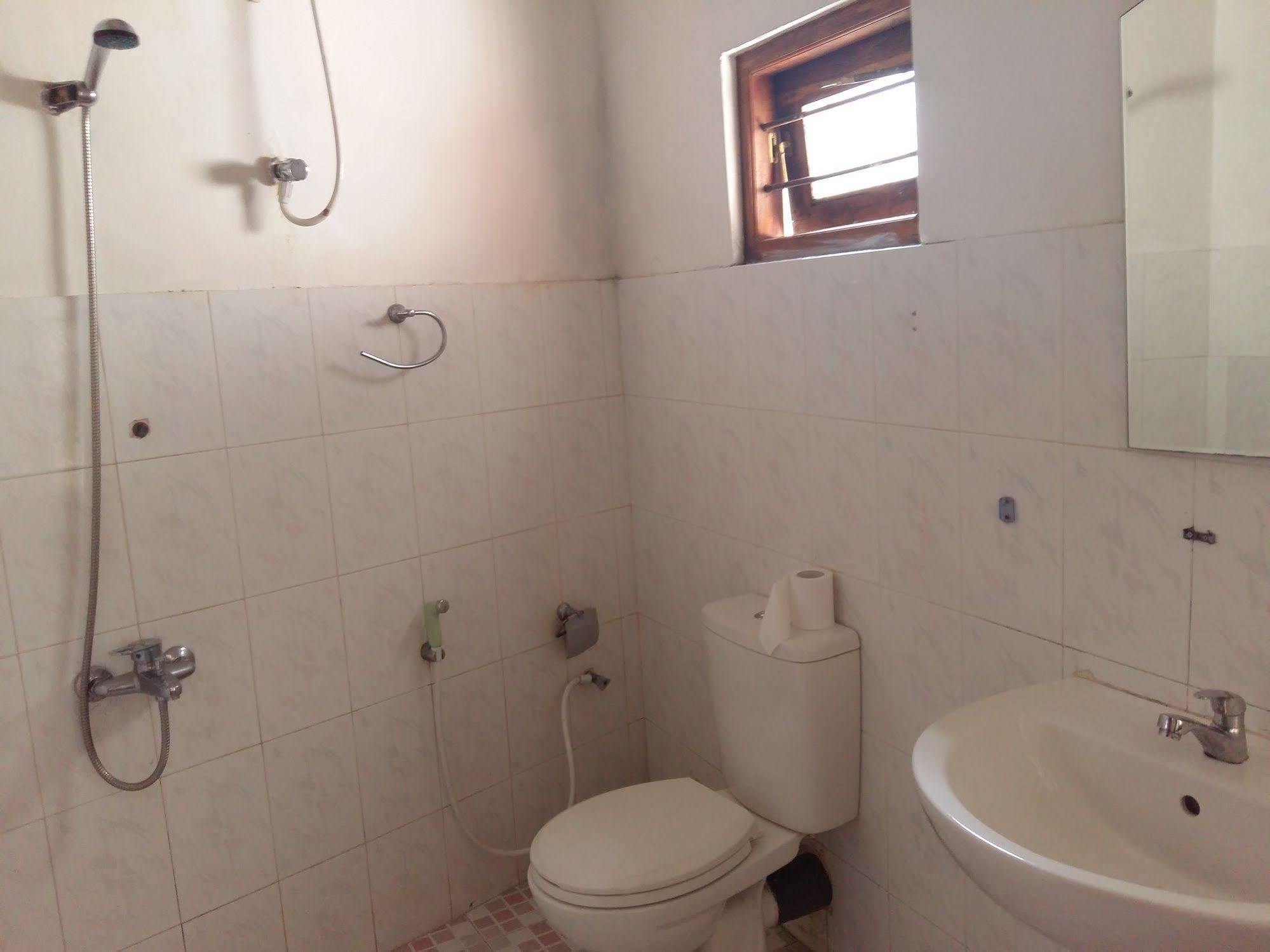 Ginza Rest Kandy Tennekumbura Dış mekan fotoğraf