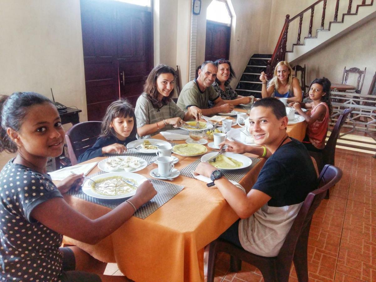 Ginza Rest Kandy Tennekumbura Dış mekan fotoğraf