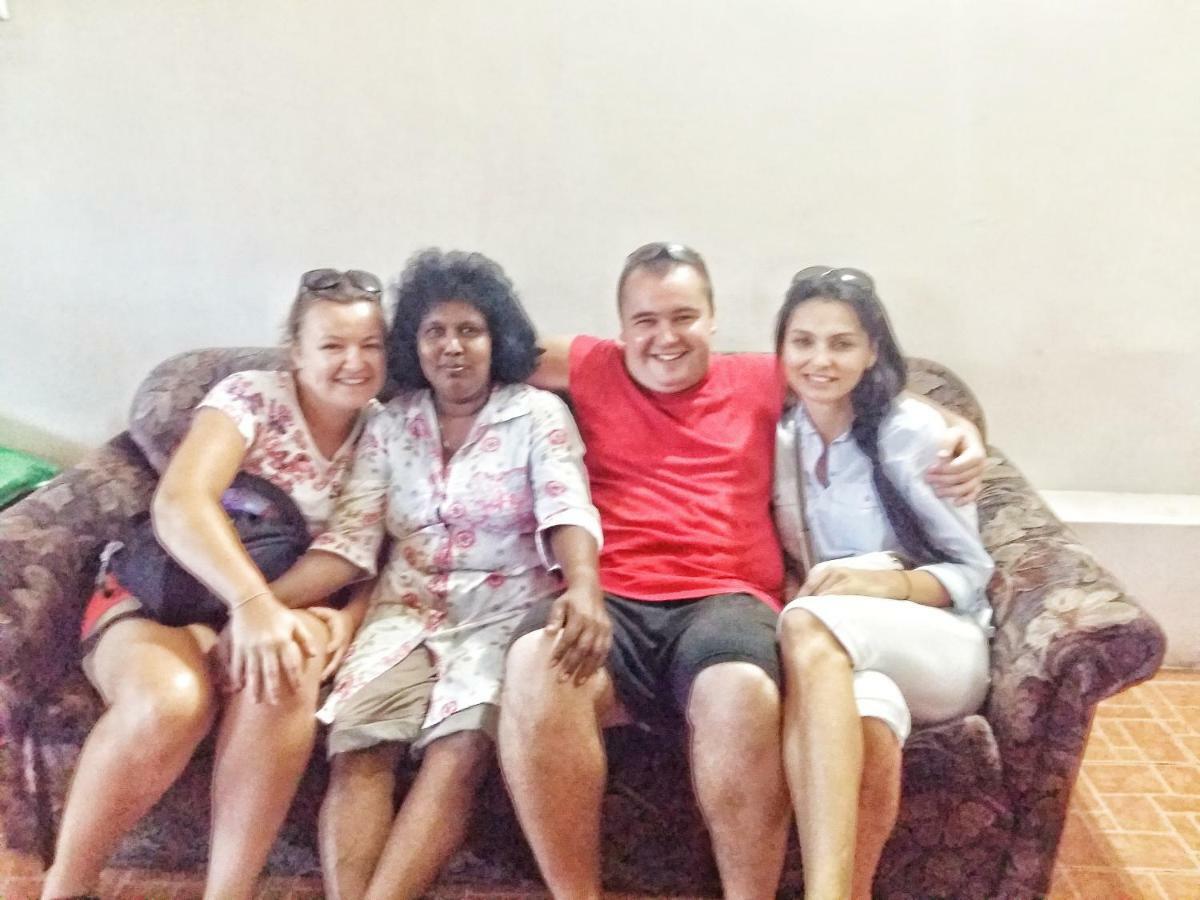 Ginza Rest Kandy Tennekumbura Dış mekan fotoğraf
